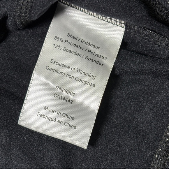 Mondetta Vela Reflective Black Camo 1/4 Zip Size Small - Picture 6 of 8
